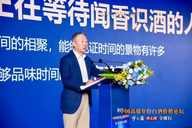 手工耿赛博养鱼：科技引领养鱼新风尚